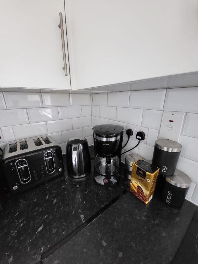Delight Apartment, Close To Excel, London City Airport & O2! Экстерьер фото